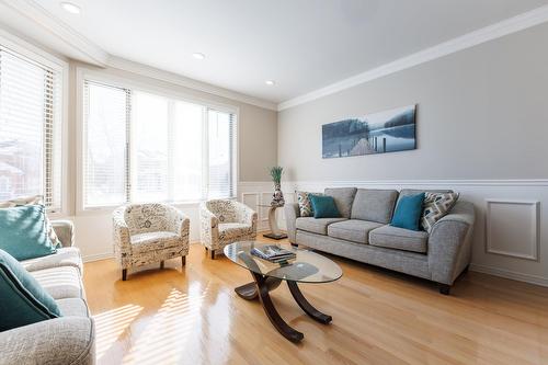 Salon - 349 Rue Roger-Pilon, Dollard-Des-Ormeaux, QC - Indoor Photo Showing Living Room