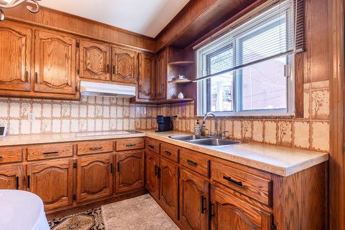Cuisine - 6382  - 6384 Rue Fiset, Montréal (Montréal-Nord), QC - Indoor Photo Showing Kitchen With Double Sink