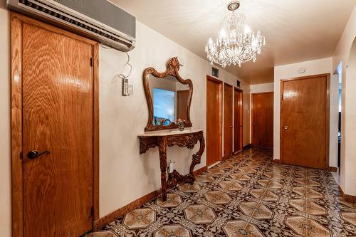 Hall d'entrée/Vestibule - 6382  - 6384 Rue Fiset, Montréal (Montréal-Nord), QC - Indoor Photo Showing Other Room