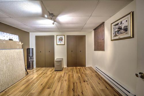 Bureau - 27 Rue De L'Érablière O., Saint-Hippolyte, QC - Indoor Photo Showing Other Room