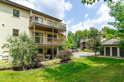 Back facade - 202-131 Rue De Laviolette, Bromont, QC - Outdoor