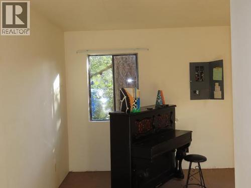 4723 Balsam Ave, Texada Island, BC - Indoor Photo Showing Other Room