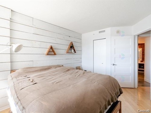 Chambre à coucher principale - 559-10650 Place De L'Acadie, Montréal (Ahuntsic-Cartierville), QC - Indoor Photo Showing Bedroom