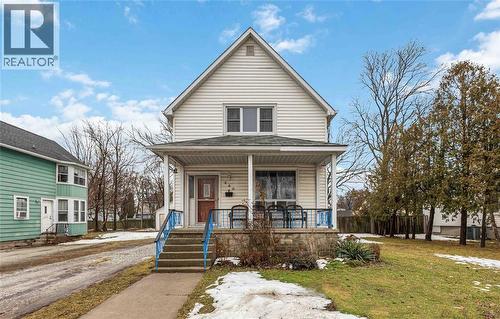 260 MITTON STREET South  Sarnia, ON N7T 3E1
