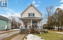 260 MITTON STREET South  Sarnia, ON N7T 3E1