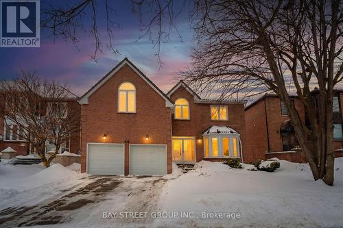44 HOLLINGHAM ROAD  Markham, ON L3R 7X4