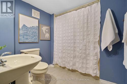 69 Eagen Drive, Kitchener, ON - Indoor Photo Showing Bathroom