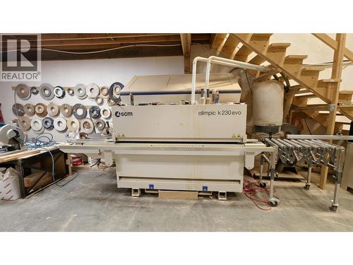 8568 Fraser Street, Vancouver, BC 