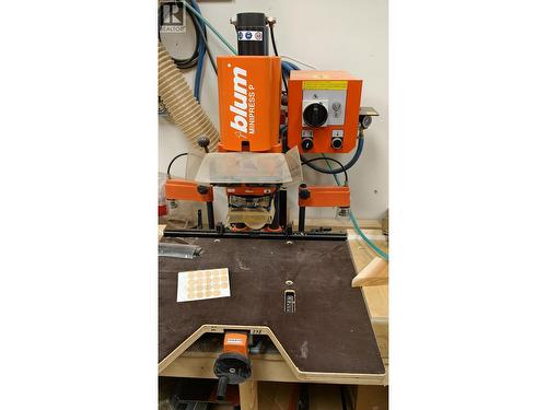 8568 Fraser Street, Vancouver, BC 