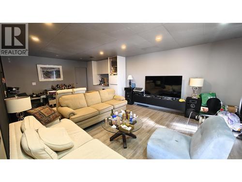 8568 Fraser Street, Vancouver, BC 