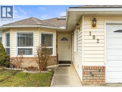 Front entrance - fully detached units - 