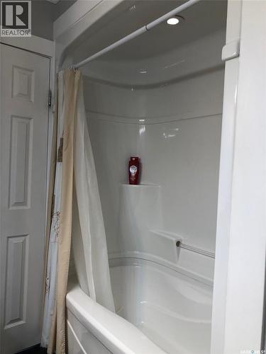 146 Jubilee Crescent, Canora, SK - Indoor Photo Showing Bathroom