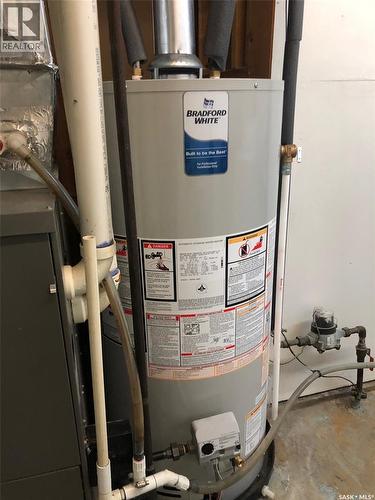 146 Jubilee Crescent, Canora, SK - Indoor Photo Showing Basement