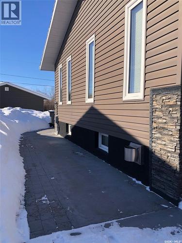 146 Jubilee Crescent, Canora, SK - Outdoor
