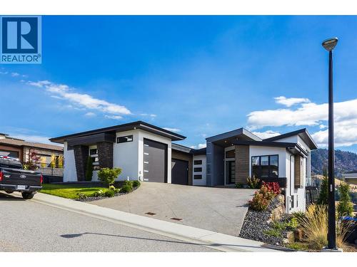 703 Carnoustie Drive, Kelowna, BC - Outdoor