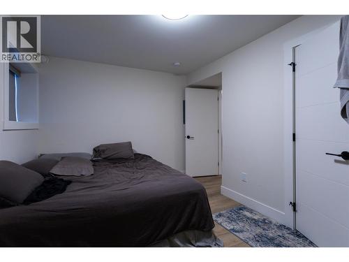 703 Carnoustie Drive, Kelowna, BC - Indoor Photo Showing Bedroom