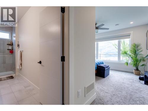 703 Carnoustie Drive, Kelowna, BC - Indoor Photo Showing Other Room