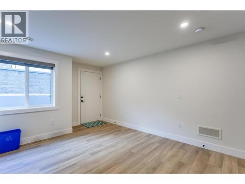 703 Carnoustie Drive, Kelowna, BC - Indoor Photo Showing Other Room