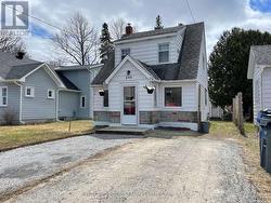 246 MCCAMUS AVENUE Temiskaming Shores (New Liskeard), ON P0J 1P0