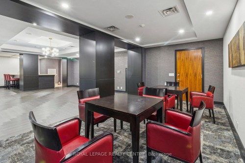 1503-1055 Southdown Road, Mississauga, ON - Indoor Photo Showing Other Room