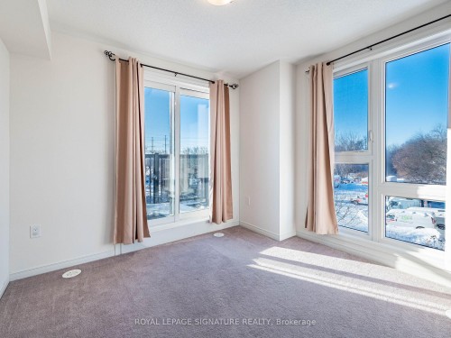 350-500 Kingbird Grove, Toronto, ON - Indoor Photo Showing Other Room