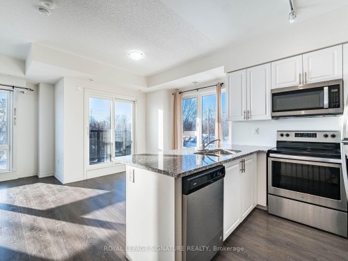 350-500 Kingbird Grove, Toronto, ON - Indoor Photo Showing Kitchen With Stainless Steel Kitchen With Double Sink