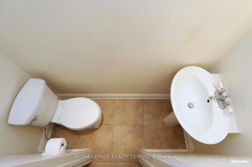 16-1021 Cedarglen Gate, Mississauga, ON - Indoor Photo Showing Bathroom