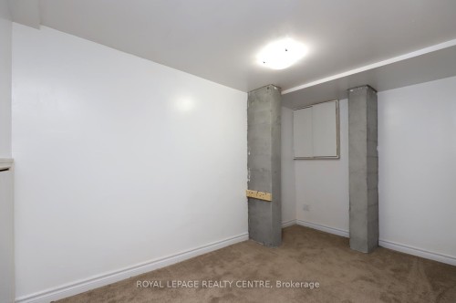 16-1021 Cedarglen Gate, Mississauga, ON - Indoor Photo Showing Other Room