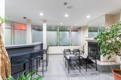 303-25 Maitland Street, Toronto, ON - Indoor With Fireplace