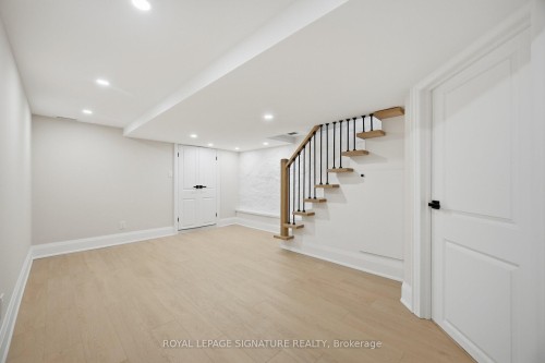 241 Maria Street, Toronto, ON - Indoor Photo Showing Other Room