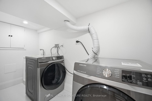 241 Maria Street, Toronto, ON - Indoor Photo Showing Laundry Room