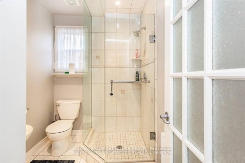 153 Ulster Drive, Oakville, ON - Indoor Photo Showing Bathroom