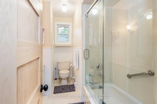 153 Ulster Drive, Oakville, ON - Indoor Photo Showing Bathroom