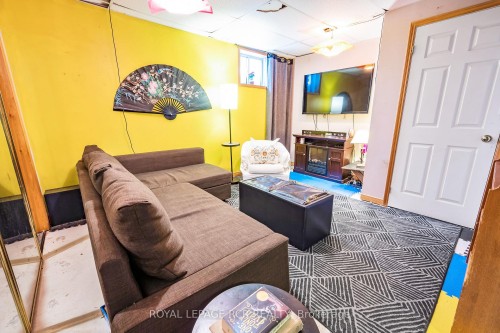 310 Balsam Street, Orangeville, ON - Indoor