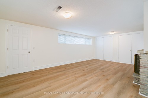 2 Millgate Crescent, Toronto, ON - Indoor Photo Showing Other Room