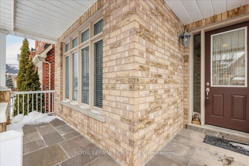 392 Kwapis Boulevard, Newmarket, ON - Outdoor With Deck Patio Veranda