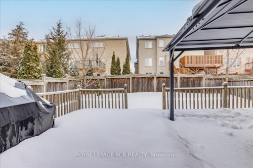 392 Kwapis Boulevard, Newmarket, ON - Outdoor With Exterior