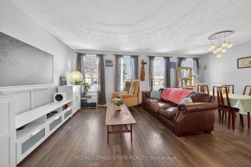 327 Eaglewood Drive, Hamilton, ON 