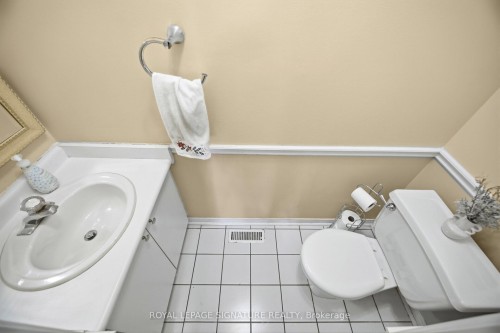 6945 Gracefield Drive, Mississauga, ON 