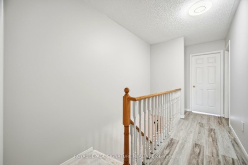 6945 Gracefield Drive, Mississauga, ON 