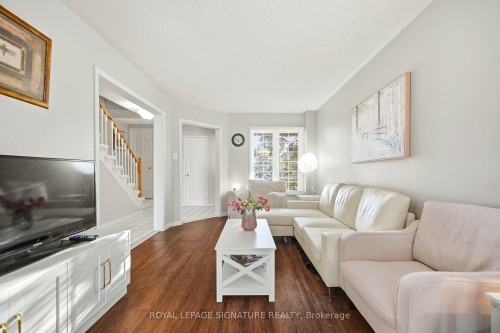 6945 Gracefield Drive, Mississauga, ON 