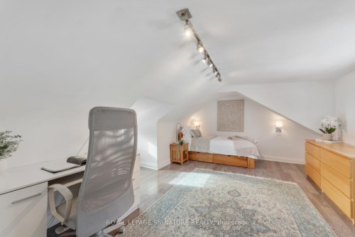 238 Roselawn Avenue, Toronto, ON 