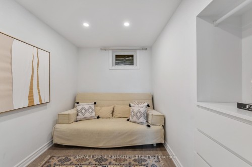 238 Roselawn Avenue, Toronto, ON 