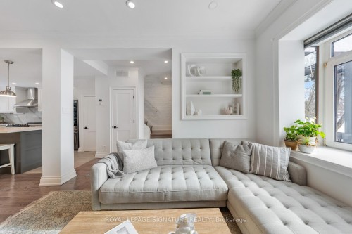 238 Roselawn Avenue, Toronto, ON 