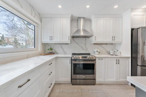 238 Roselawn Avenue, Toronto, ON 