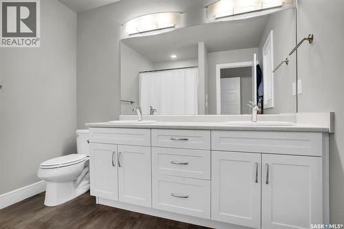 22 115 Veltkamp Crescent, Saskatoon, SK - Indoor Photo Showing Bathroom