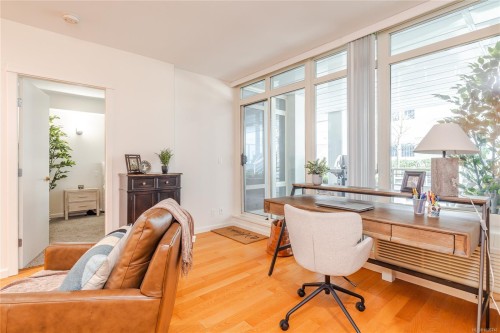 Cy04-38 Front St, Nanaimo, BC - Indoor Photo Showing Office