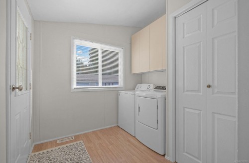 7079 Blackjack Dr, Lantzville, BC 