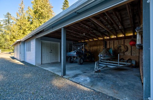 7079 Blackjack Dr, Lantzville, BC 