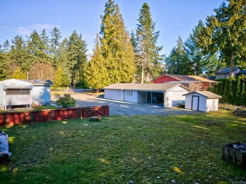 7079 Blackjack Dr, Lantzville, BC 